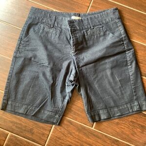 Lee size 14, chambray denim shorts